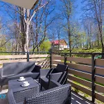 Apartamenty Bluesky - Nad Lomnica 2B - Blisko Centrum Karpacza I Sklepow, W Spokojnej, Zielonej Okolicy